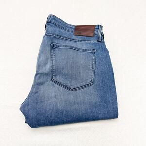 Paige Federal Bootcut Denim Jeans Judd Wash Size 33